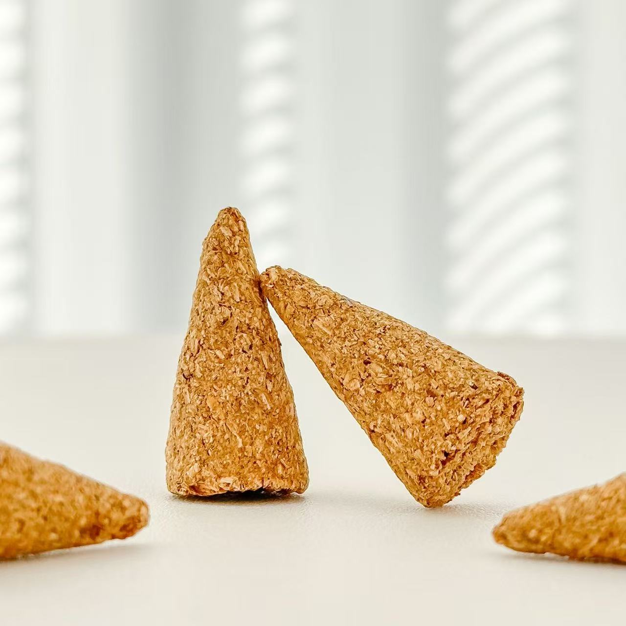 Palo Santo Incense Cone, 20pack